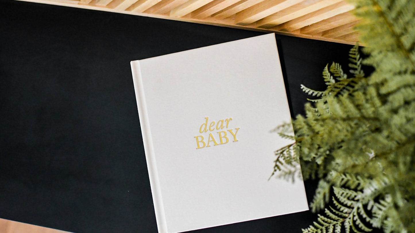 CC Dear Baby: A Pregnancy Prayer Journal & Memory Book for Moms