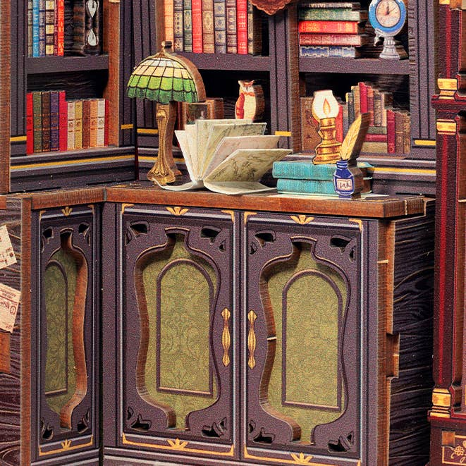 CC DIY Book Nook Kit: Owl Bookstore