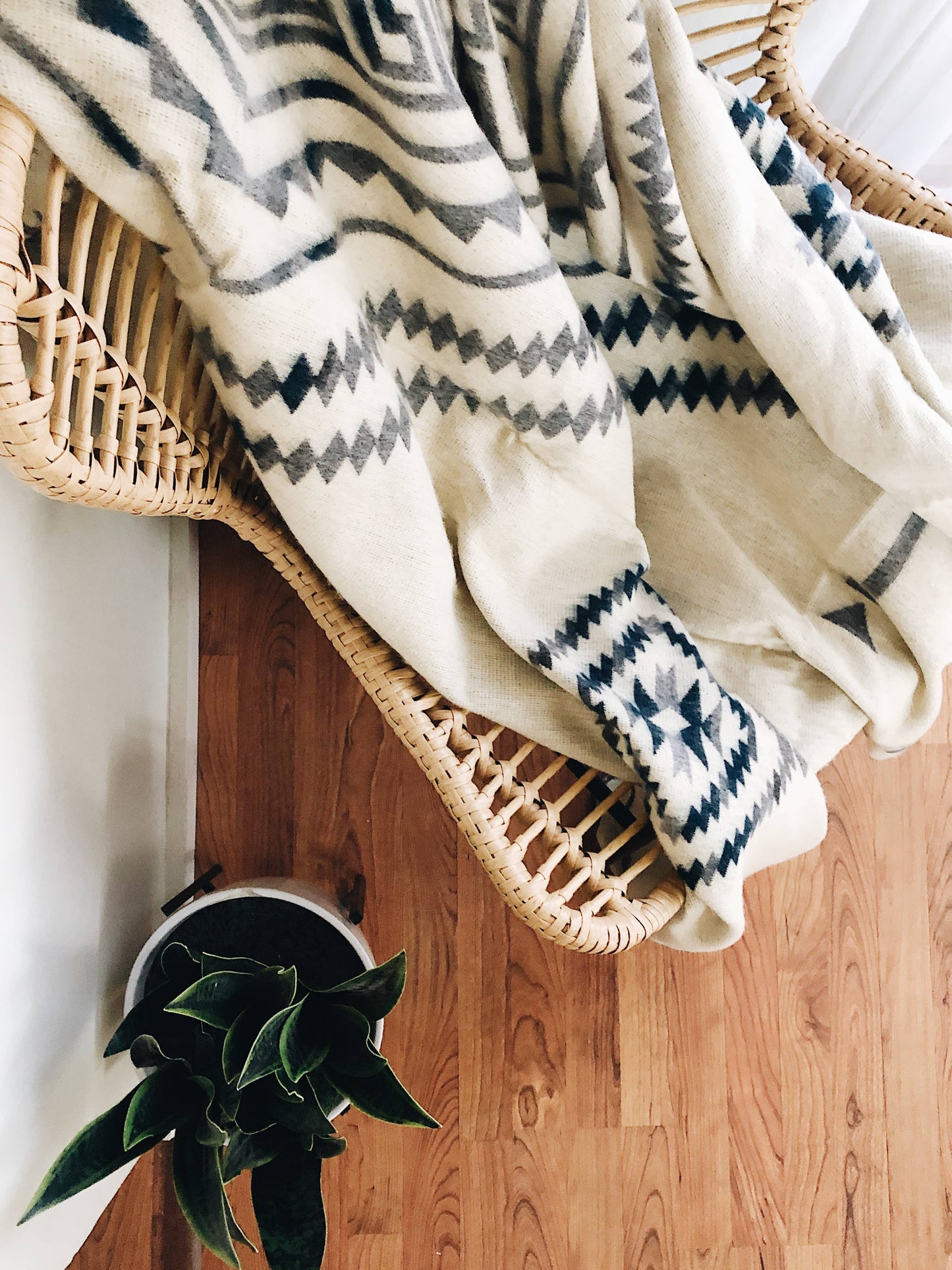 CC Achuar Blanket -Ash Grey | Fall Decor